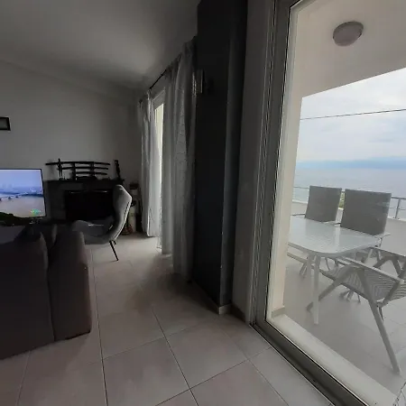 Villa Sea Front Luxury Maisonette