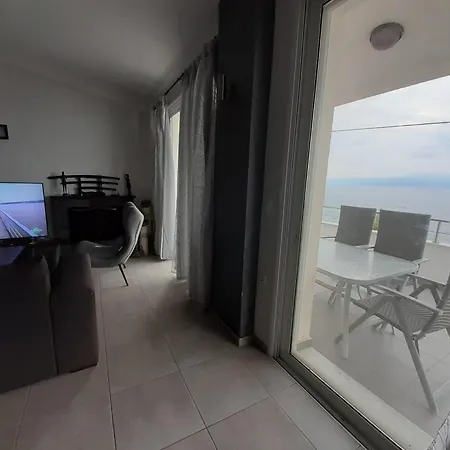 Villa Sea Front Luxury Maisonette *